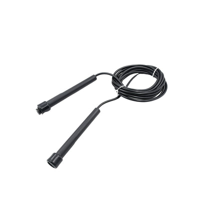 Close-up of the comfortable PVC handle on the fitness jump rope.